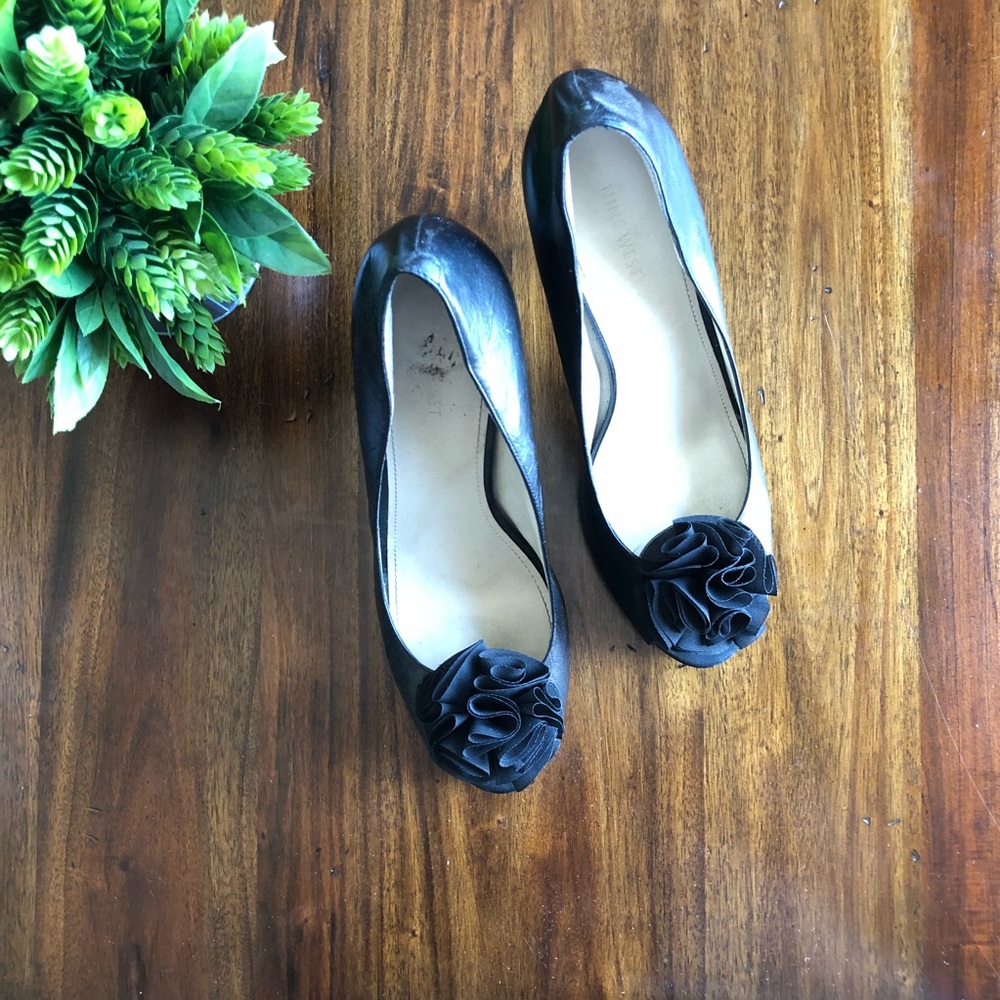 COPY - Nine West Black Pumps